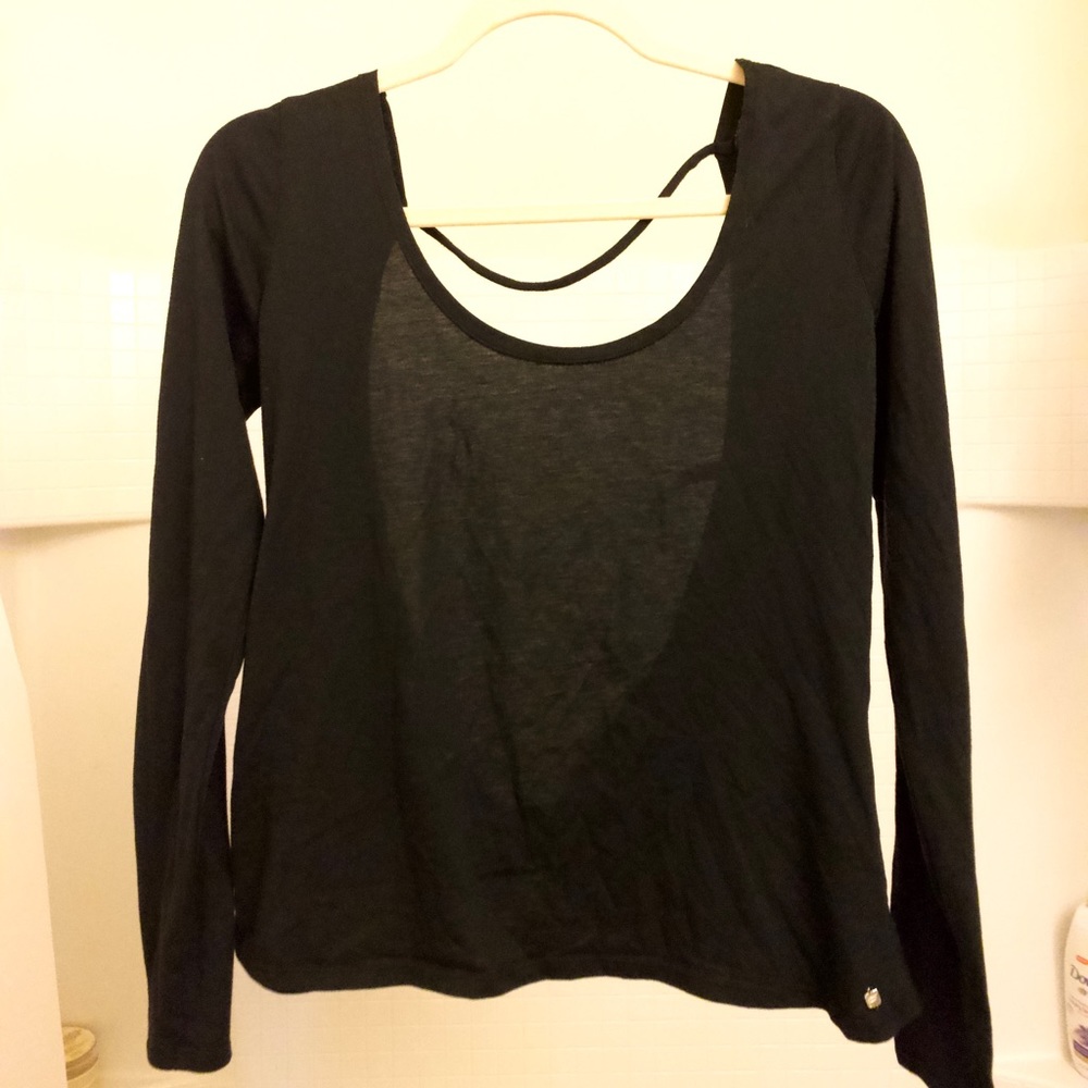 Fabletics long sleeve top with open back